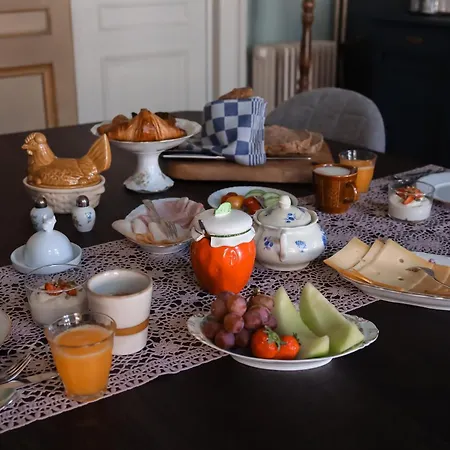 Bed and Breakfast By Genck